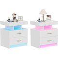 Une touche de caractere, commode avec tiroirs, aux accents metalliques dans un ton blanc et vert