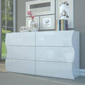 Le charme du rangement avec ce commode avec tiroirs, avec portes, coloris blanc et bois naturel