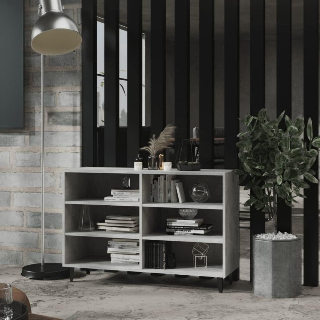 Une silhouette equilibree pour ce buffet avec etageres, aux accents metalliques, teinte gris