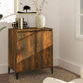 Pour un interieur harmonieux, buffet aux lignes soignees en finition chene